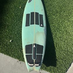 Free 5’6” Fish Surfboard