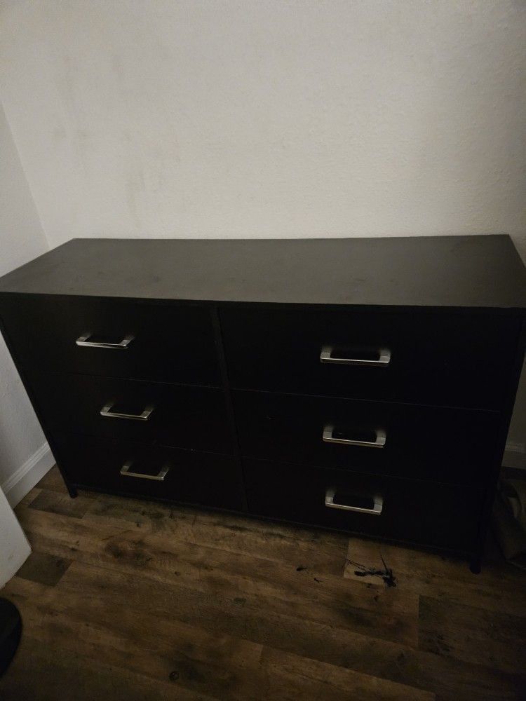 Black 6 Drawer Dresser