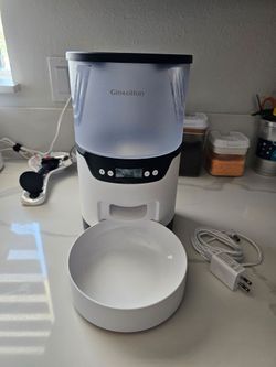 Automatic Pet Feeder
