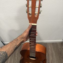 Acoustic Guitar Original Paracho Excellent To Learn Practice Or Start