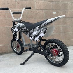 Razor SX500 Electric Dirt Bike