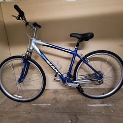  Giant Bike