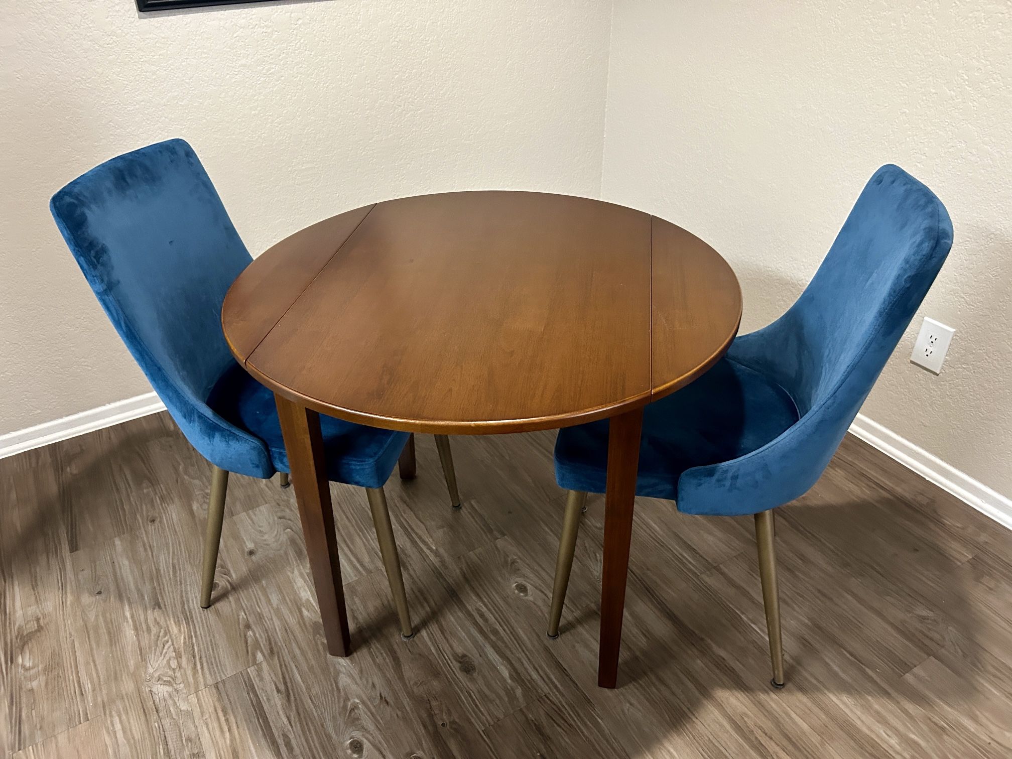 Dining Table & Chair Set β Modern, Stylish & Space-Saving