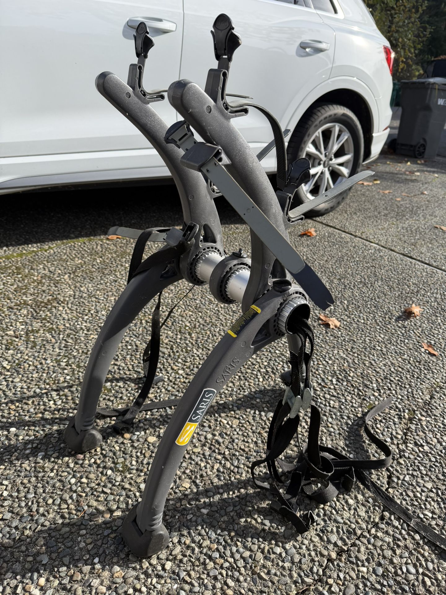 Saris Bones 2 Bike Trunk Rack 