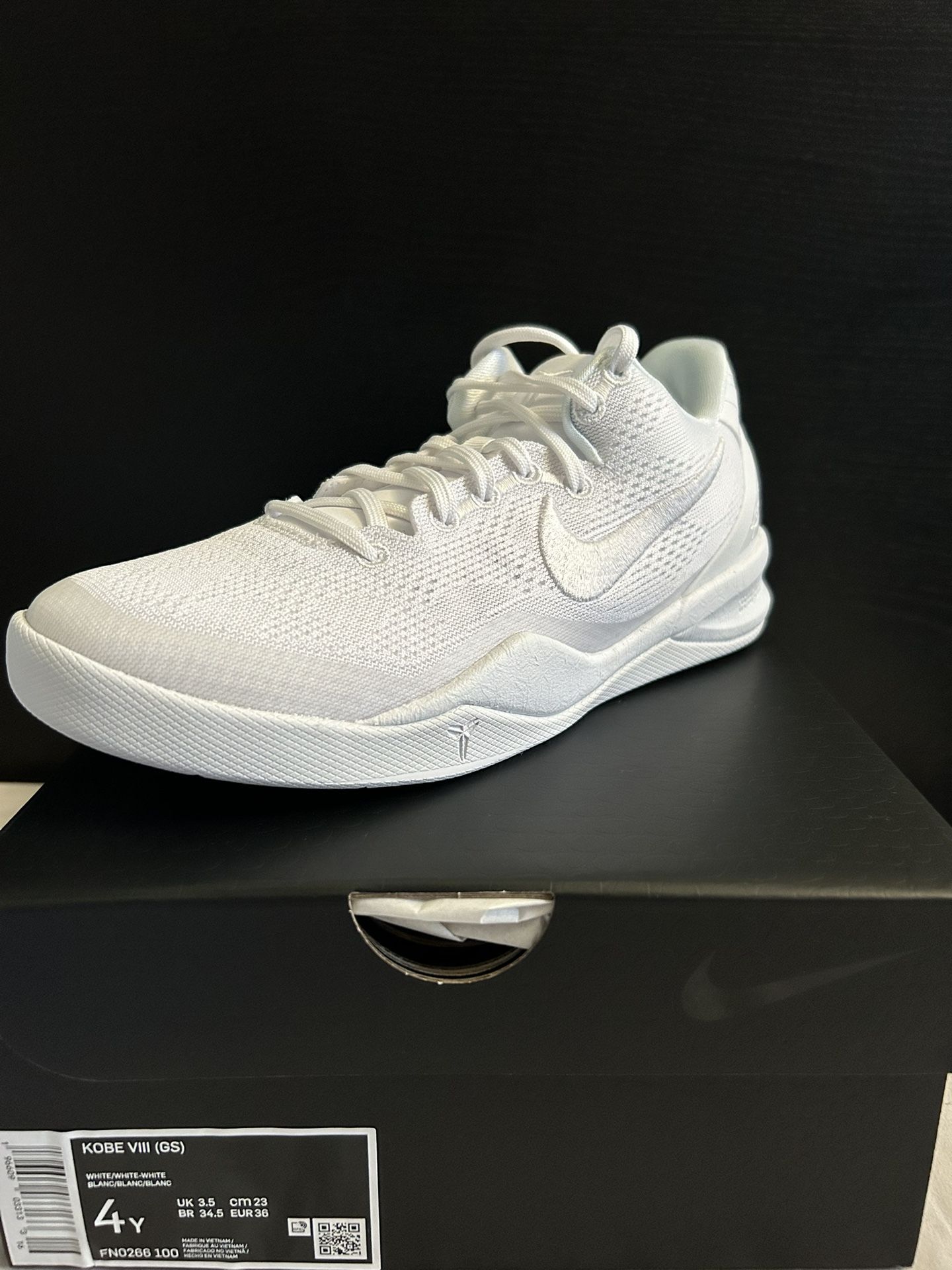 Nike Kobe 8 Protro Halo Size 4y