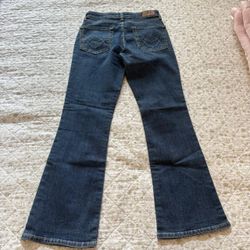 Levi’s Signature modern mid-rise bootcut jeans