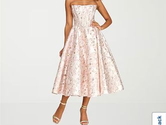 Pink dress