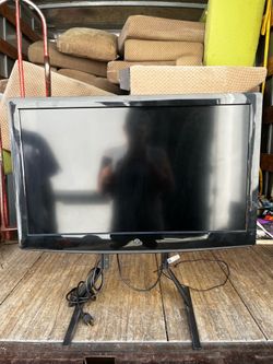 32in Flat Screen TV