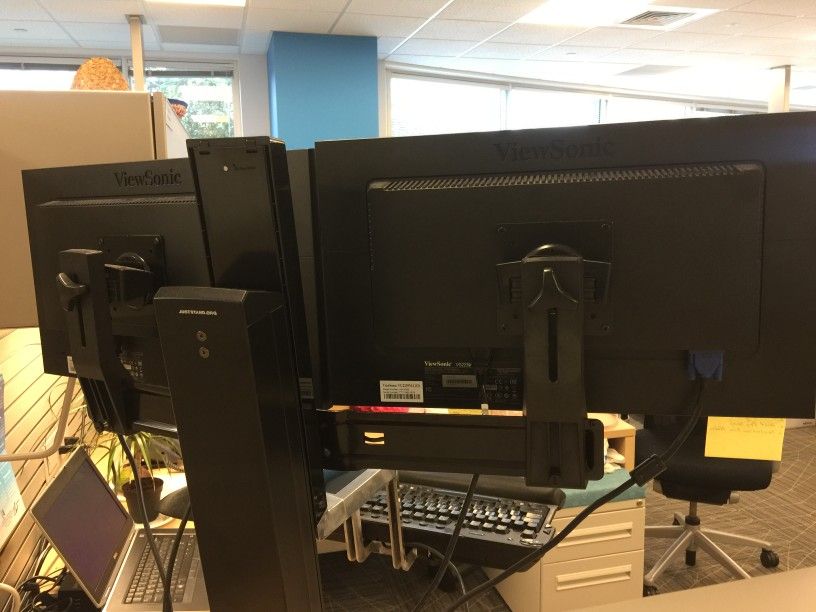 Sit to Stand Desk station