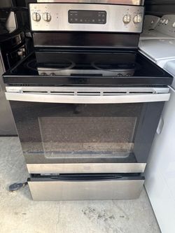 GE  stainless steel glass top stove oven