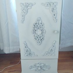 Night Stand, Plant Stand, End Table 