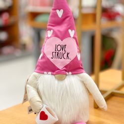 Rae Dunn Love Struck gnome 