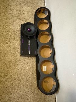 Speaker and speaker rack