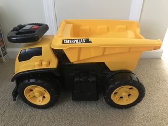 Plastic Caterpillar DumpTruck: Ride On Toy & For Duplo Lego Building