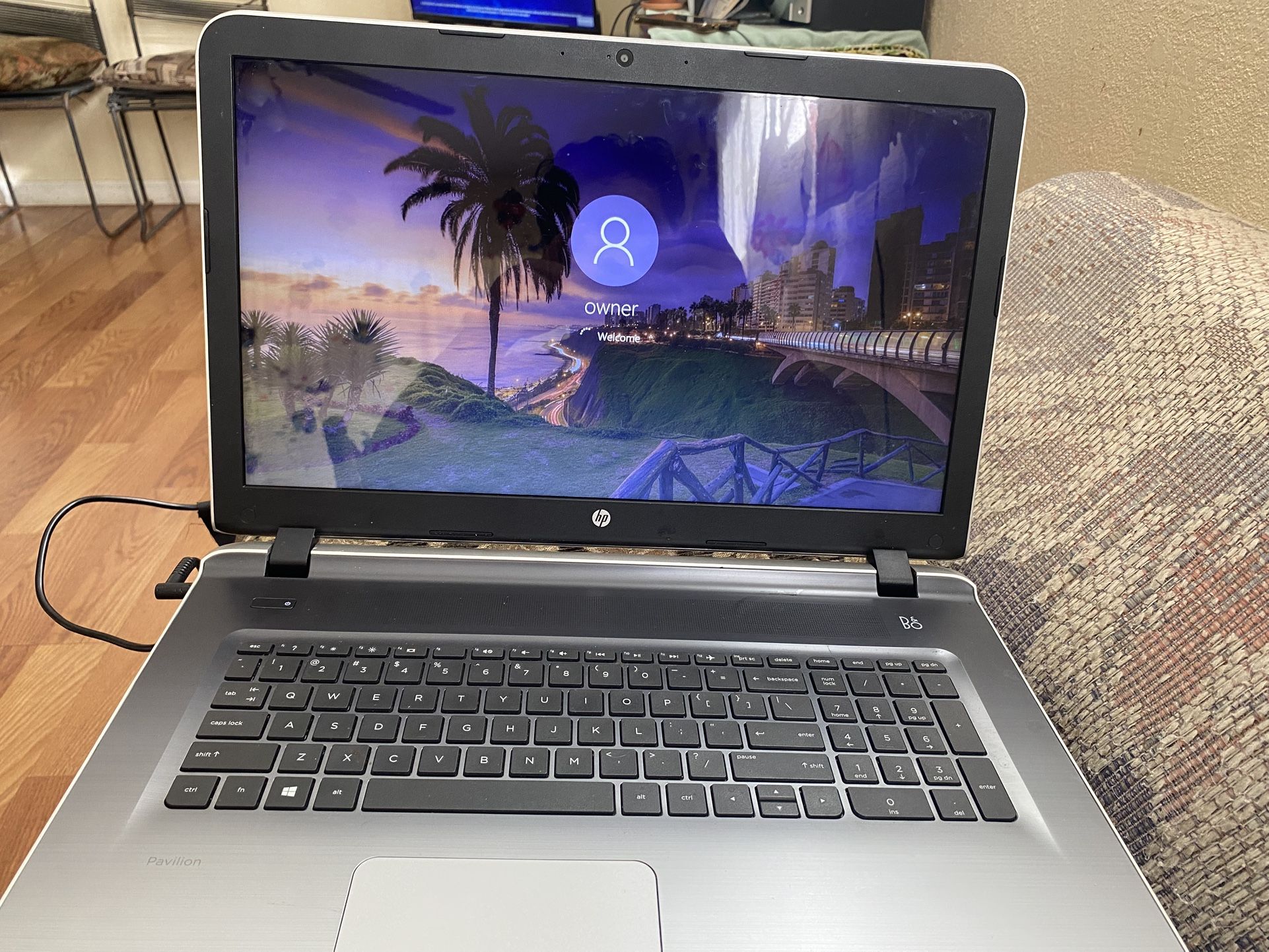 HP Pavilion Laptop – Fully Working – Beats Audio + DVD Drive