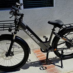 E-bike With Hydraulics Disc Brake, Rear & Front Rack Phone Charger, 26"x3.0 Wheel, 48V 500 Watts