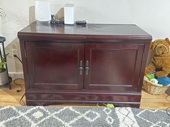 Media Center TV Stand