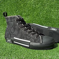 B23 Men’s Shoes Size 10 & 10.5 Men’s Shoes