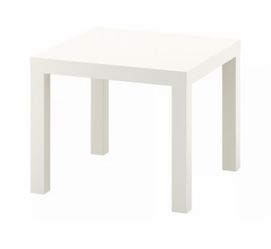 Set White side tables x2 never used like new