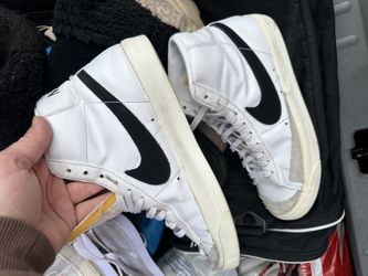 Women’s Nike Shoes Size 8