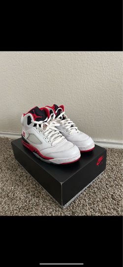 Fire red 5 Jordan size 10