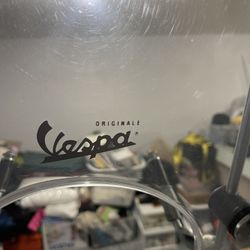 Vespa Tall Windshield