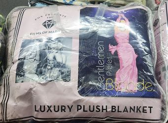 Marylin Monroe design Queen Blankets $60 each