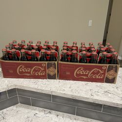 COCA COLA 4 PACK 2008 LIMITED EDITION ATLANTA,GA.8.5 OZ , CIRCA 1900