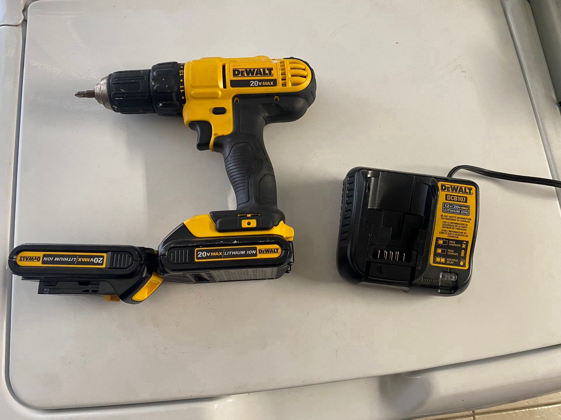 Dewalt 20V Drill