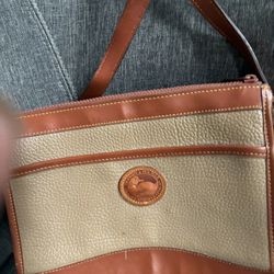 Dooney &Bourki Weather Leather Purse 