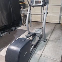 Nordictrack Elliptical CX 1055. Near Warm Spring And Green Valley