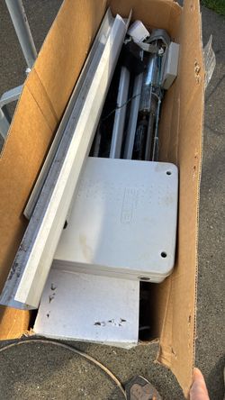 Gate opener