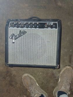 Fender, frontman 15g amp