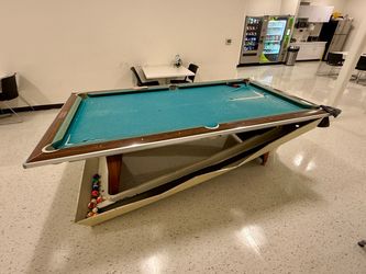 Pool table full size