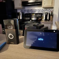 Ring Doorbell Camera & Alexa echo combo  