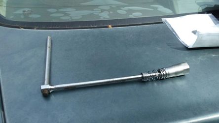 Mercades spark plug wrench