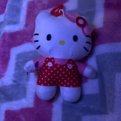 hello kitty plushy keychain 