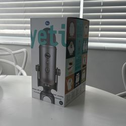 Brand New Blue yeti Microphone (usb)