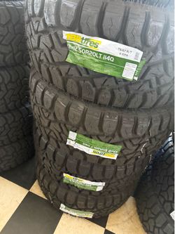 Vendo set de llantas nuevas 33x12.50R20 MARCA TBB TIRES