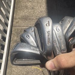 Set Of Golf Clubs Spalding 