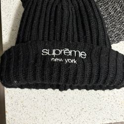 Supreme Beanie 