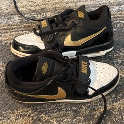 Nike/ Jordans 