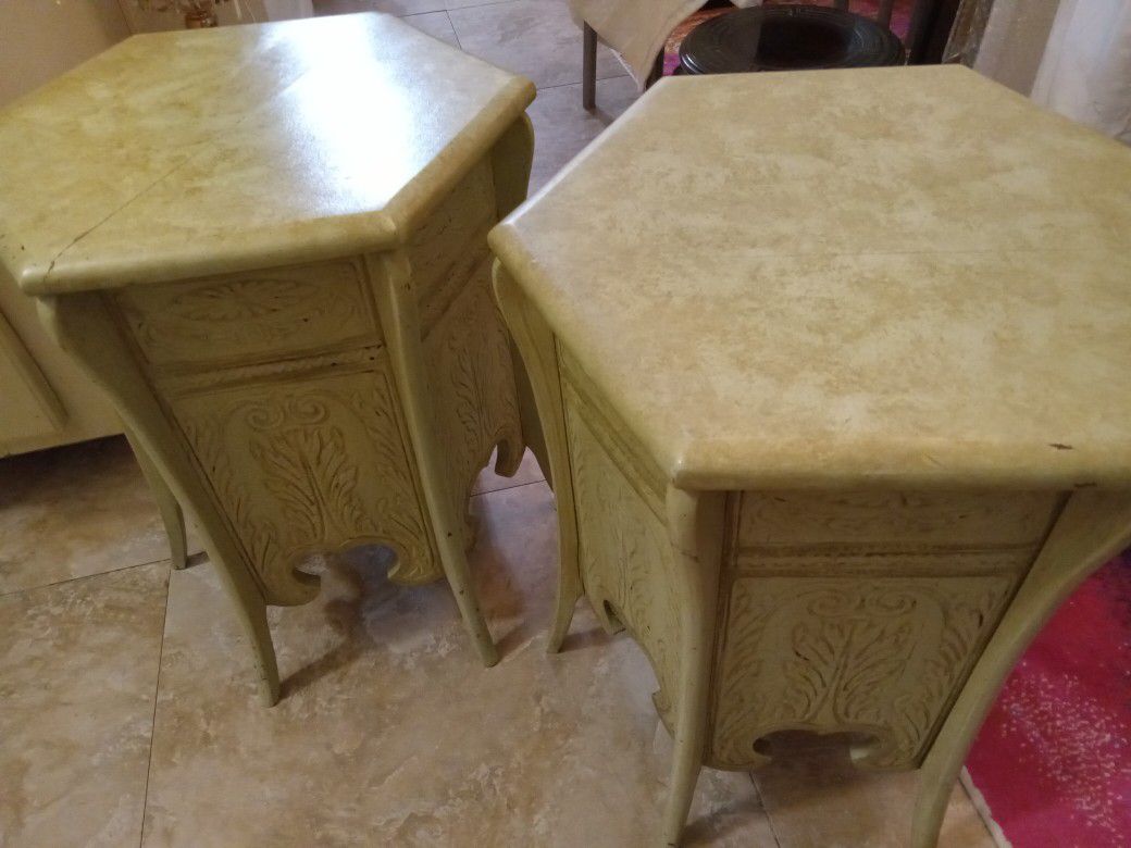 High End Pair Of Lovely Decorative  End Tables. Can Be Sold Separately