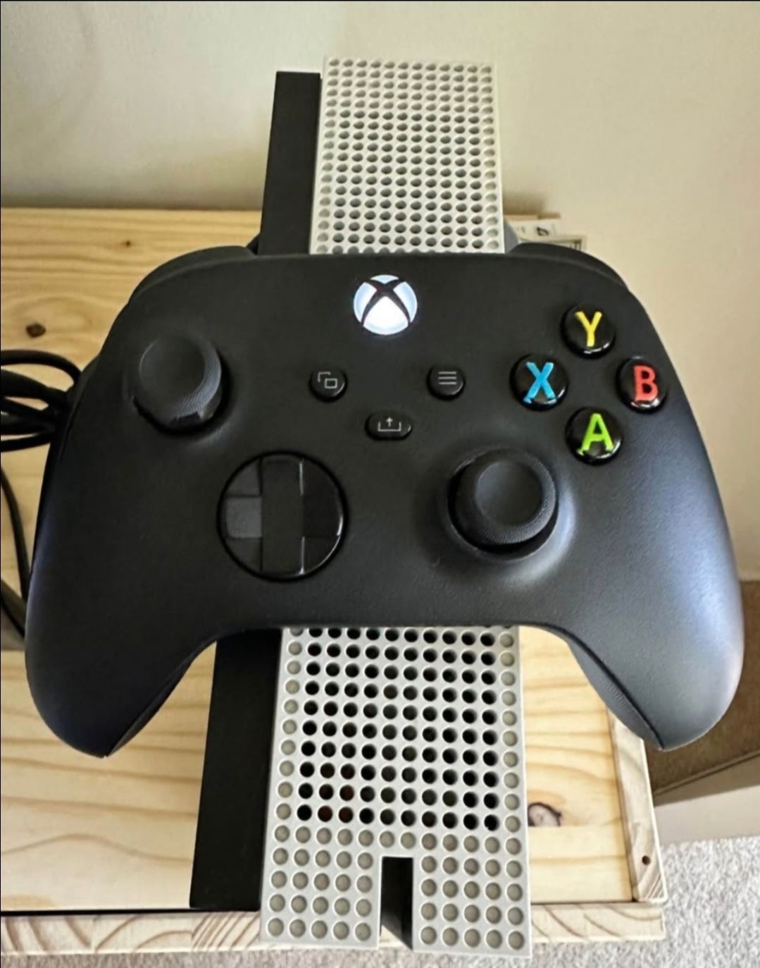 Xbox One S 500gb execellent condition