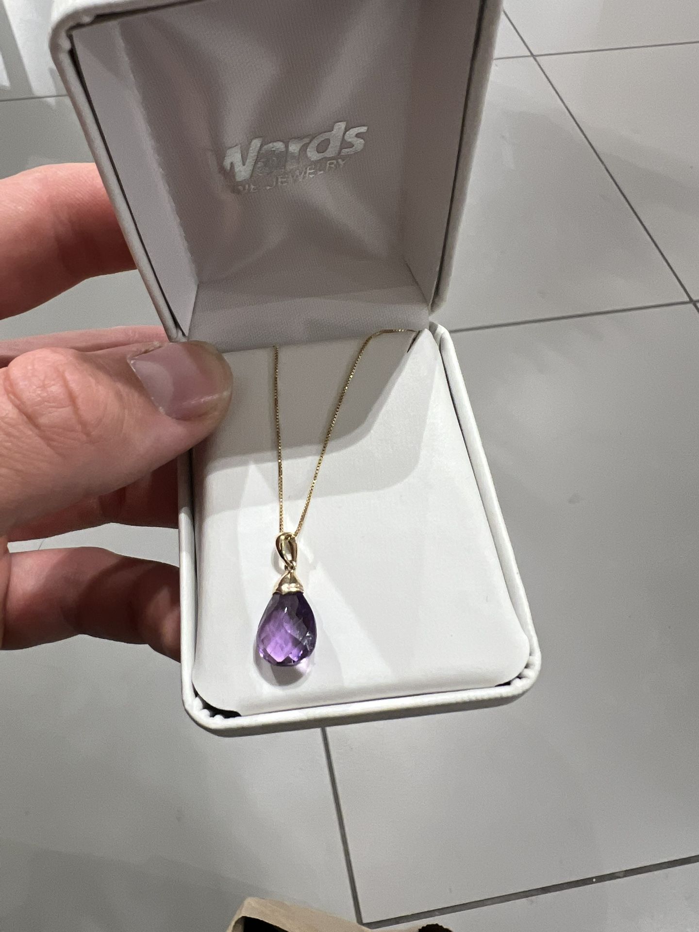 Gold Necklace 