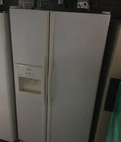 Whirlpool white kitchen set/ 30 day warranty