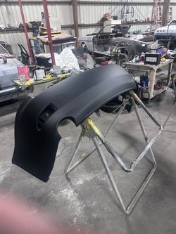 Pintamos partes de carros y trocas