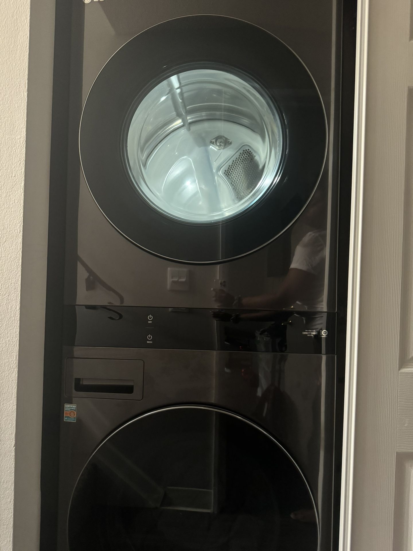 LG WASHER & DRYER GAS 2024 model