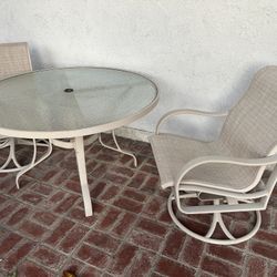 Patio Table And Chairs 