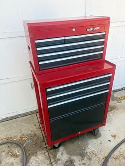 Craftsman 2-Piece Rolling Tool Chest